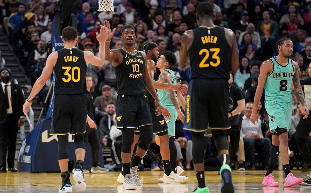 九游体育:勇士队替补阵容调整：科尔能否找到最佳轮换？的简单介绍