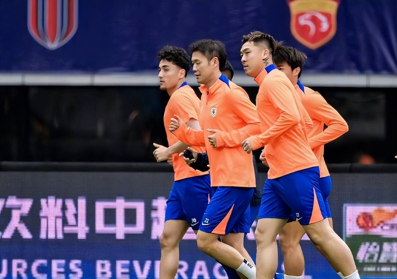 九游体育:中国足球青训：注重球员心理素质培养，提升抗压能力