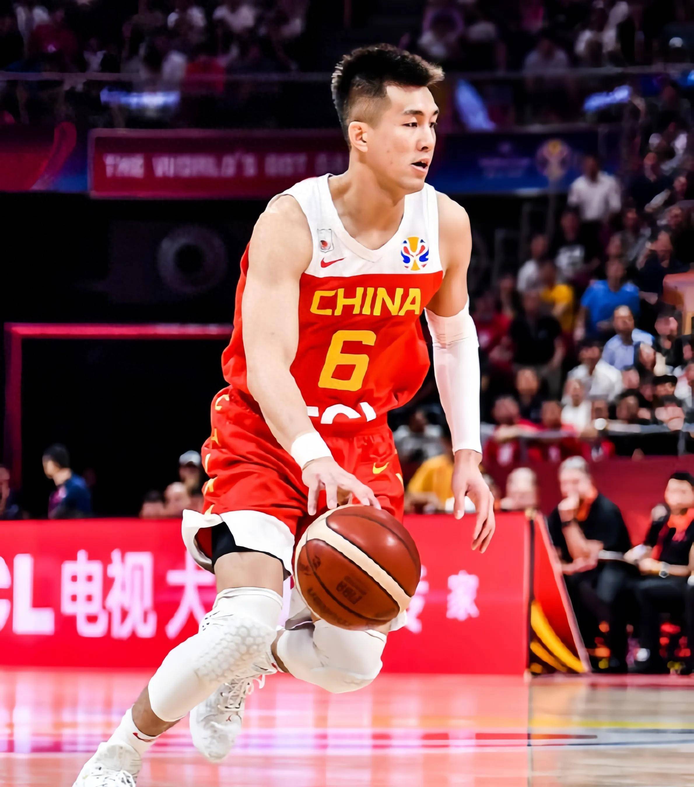 包含九游体育：中国男篮历史上的经典防守球员：回顾那些令人窒息的防守表现的词条