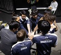 包含"九游体育:与时俱进：Riot如何持续吸引新玩家"的词条