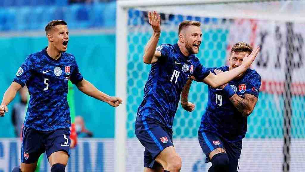 九游体育：英超赫尔城的进攻火力与战术调整的简单介绍