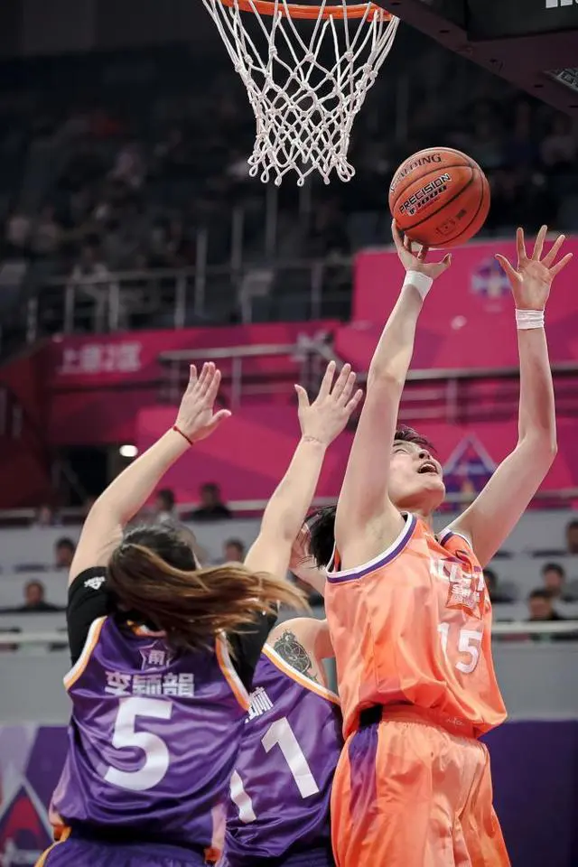 九游体育：WCBA全明星周末来袭，谁将成为最耀眼的明星？