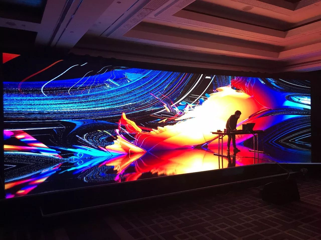 关于九游体育：WCBA联赛的赛场灯光音响效果：营造更具氛围的比赛现场的信息