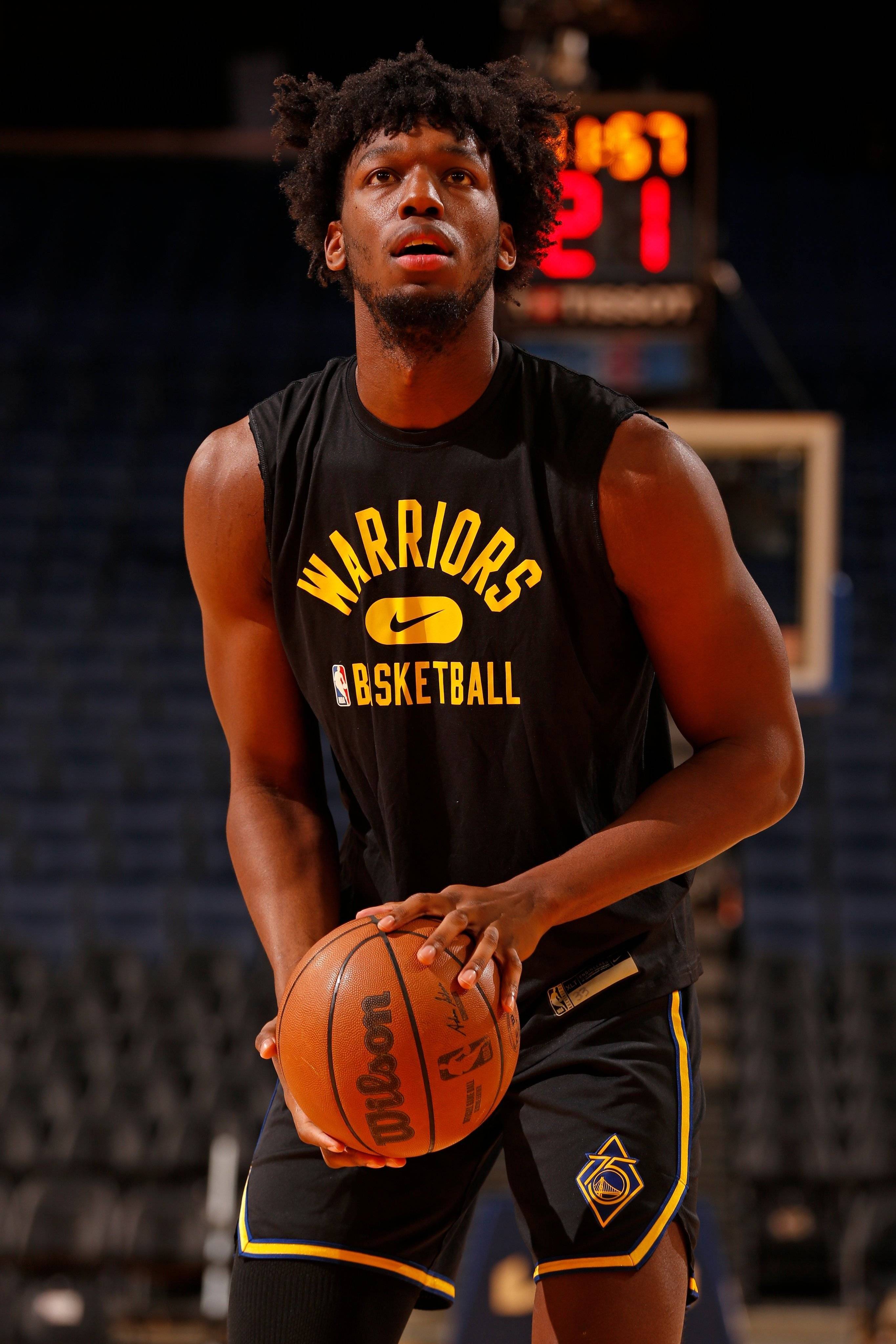 九游体育：勇士队年轻球员：怀斯曼能否在新赛季证明自己？的简单介绍