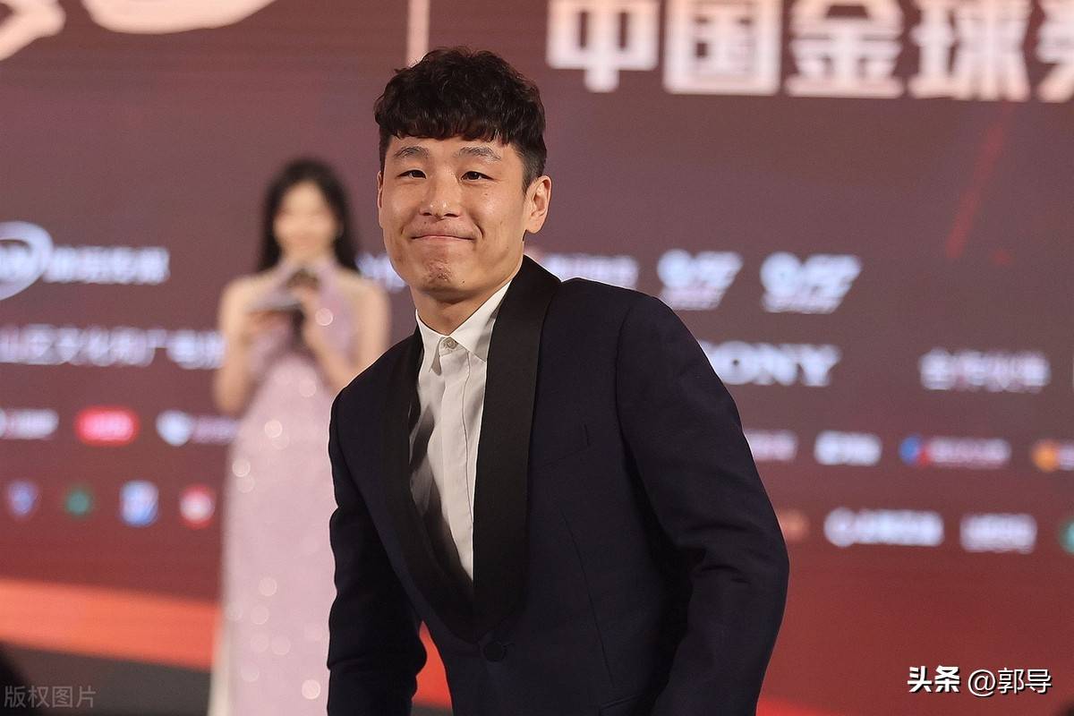 九游体育:武磊“重返西甲”成“饮水机管理员”，球迷：还是“回家”吧，中超需要你！的简单介绍