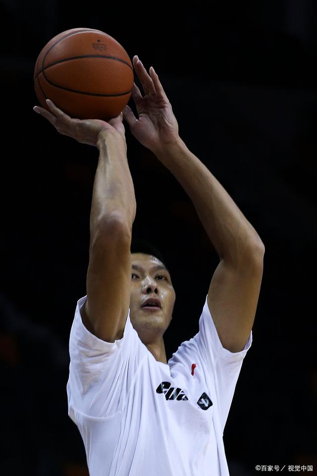 九游体育：湖人队新赛季：斯威德表示将提升投篮稳定性