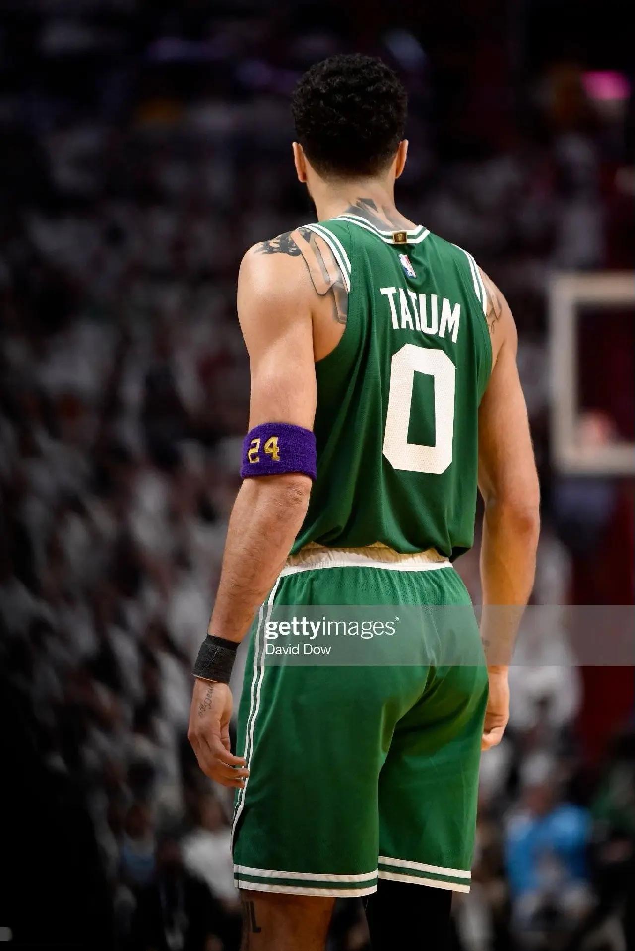 包含九游体育：凯尔特人队季前赛：布里塞特展现活力，有望进入轮换的词条