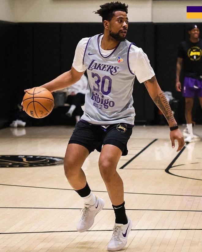 九游体育:湖人队新帅上任：能否带领球队重返巅峰？的简单介绍