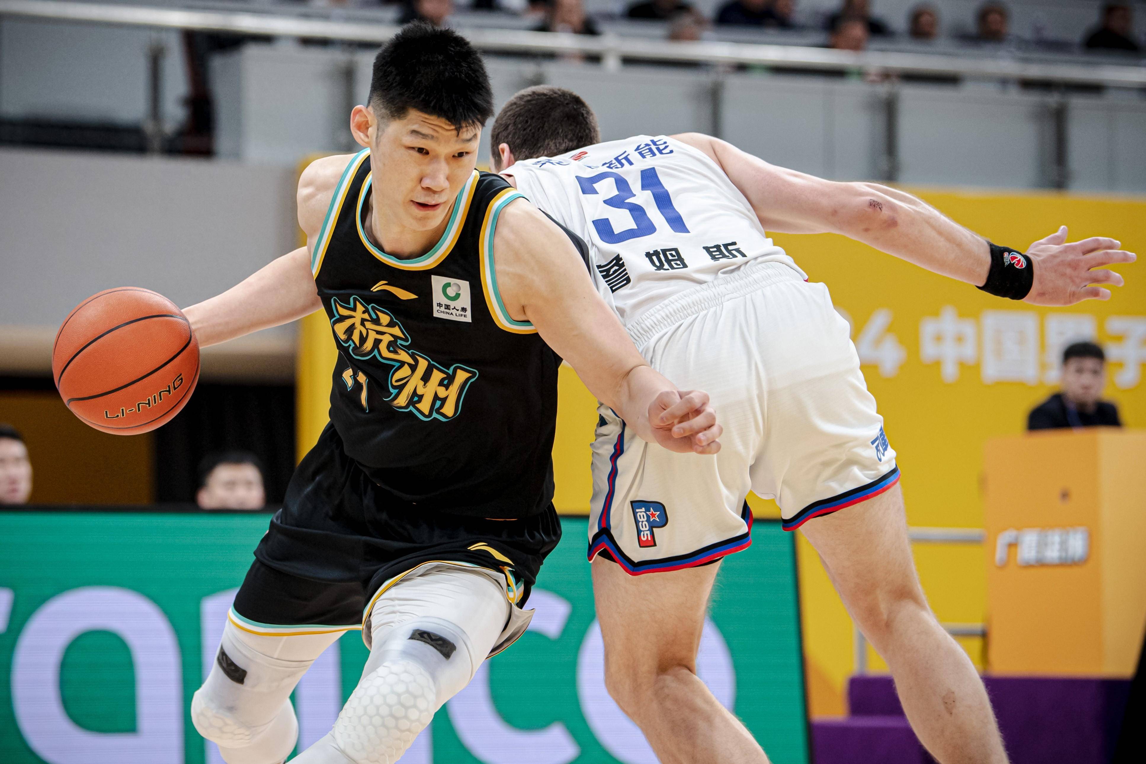 九游体育：CBA球员，薪资结构如何才能更加合理，激励球员进步？的简单介绍