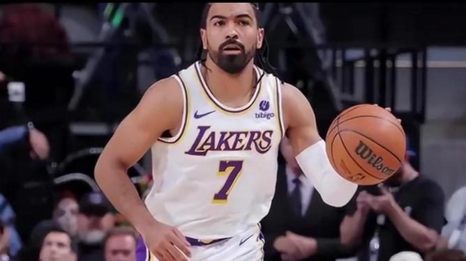 关于九游体育：湖人队训练视频：戴维斯苦练内线技术，状态出色的信息