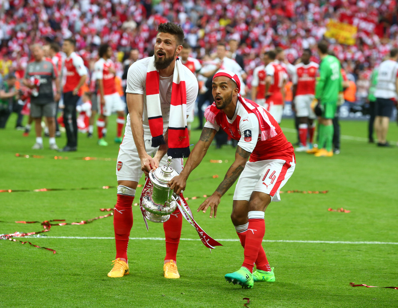 九游体育：太阳队新赛季：迪奥普表示将提升防守技巧的简单介绍