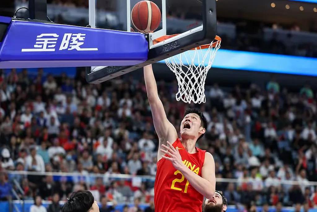 九游体育:中国男篮历史上的经典防守战术:铁血防守,铸就辉煌的简单介绍 九游体育:中国男篮历史上的经典防守战术:铁血防守,铸就辉煌的简单介绍