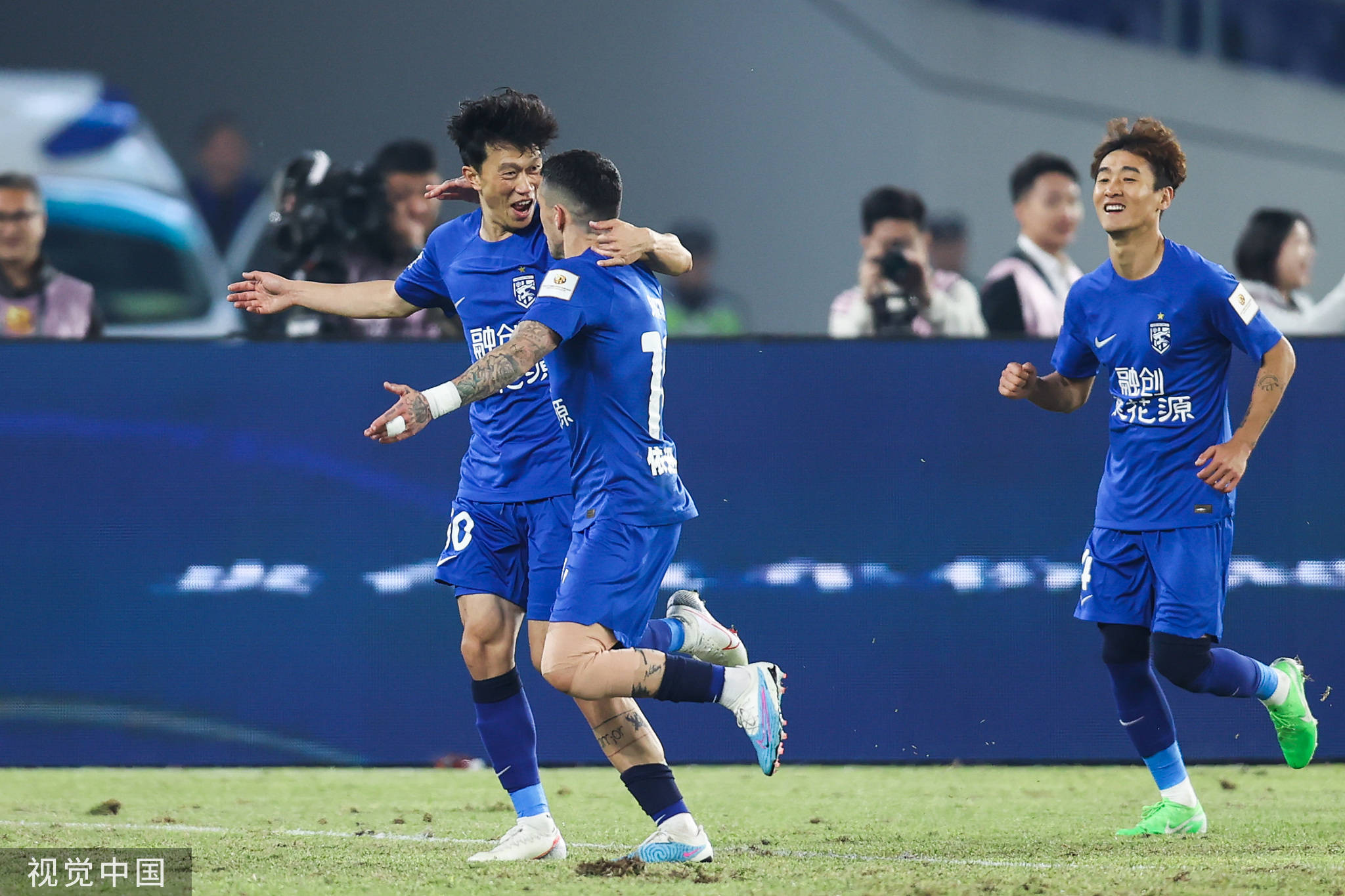 关于九游体育:团队精神的力量：如何造就冠军之队的信息