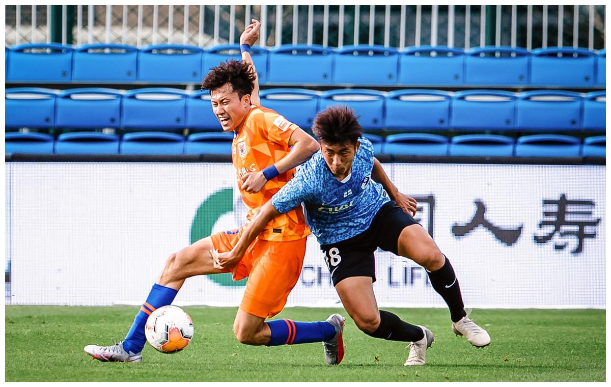 九游体育:国足新战术“高空轰炸”,训练场秘密曝光的简单介绍 九游体育:国足新战术“高空轰炸”,训练场秘密曝光的简单介绍