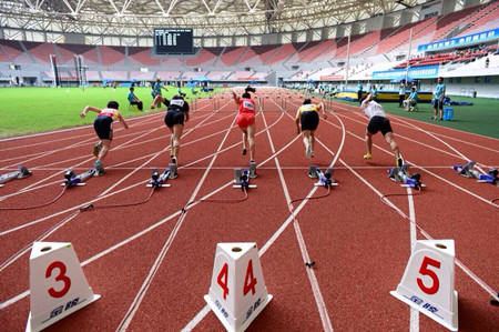 包含九游体育:运动员之间的竞争与合作:如何平衡关系的词条 包含九游体育:运动员之间的竞争与合作:如何平衡关系的词条