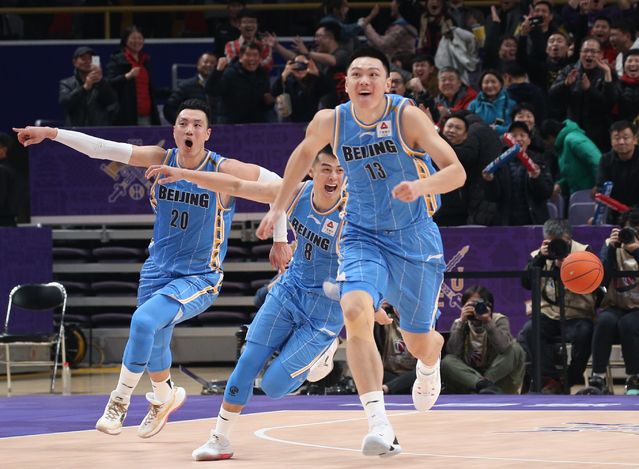 九游体育：中国男篮历史上的经典绝杀瞬间：永不放弃，创造奇迹的简单介绍