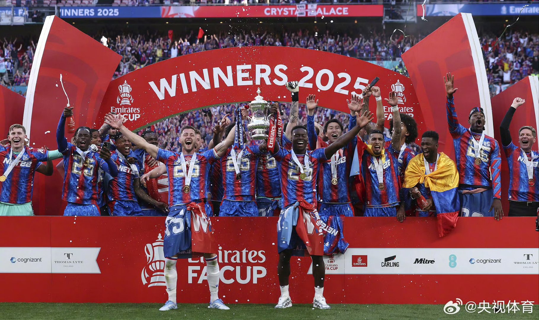 九游体育:英超新军的冲击，如何在顶级联赛中立足？