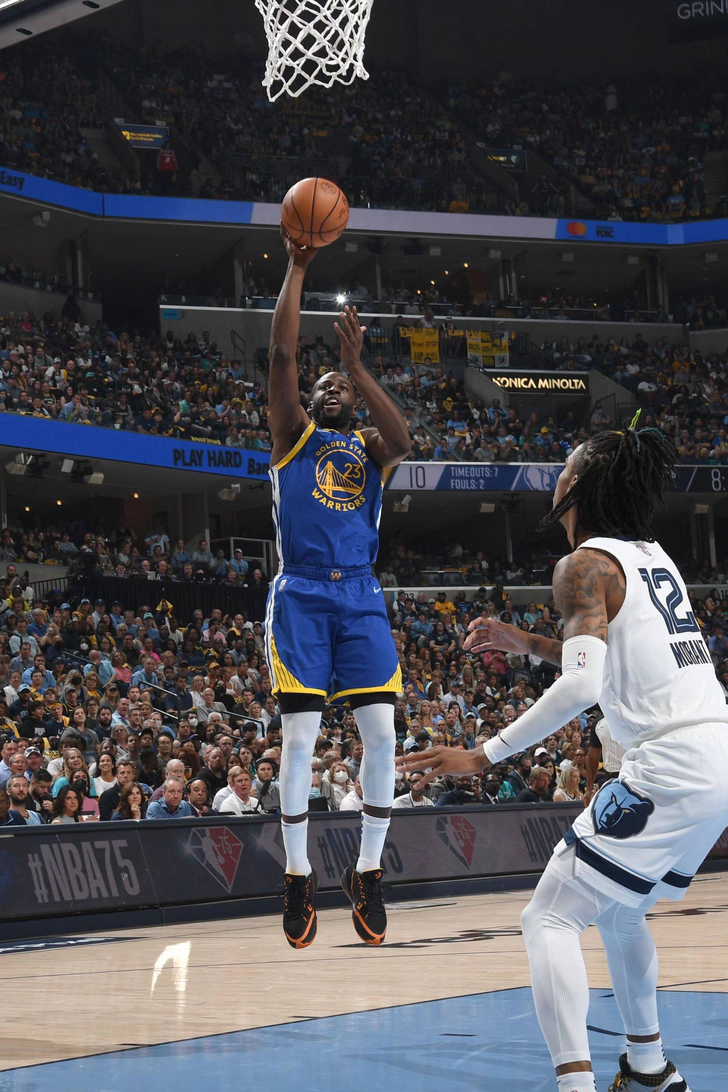 包含九游体育：规则解读：NBA新规对比赛判罚尺度的统一的词条