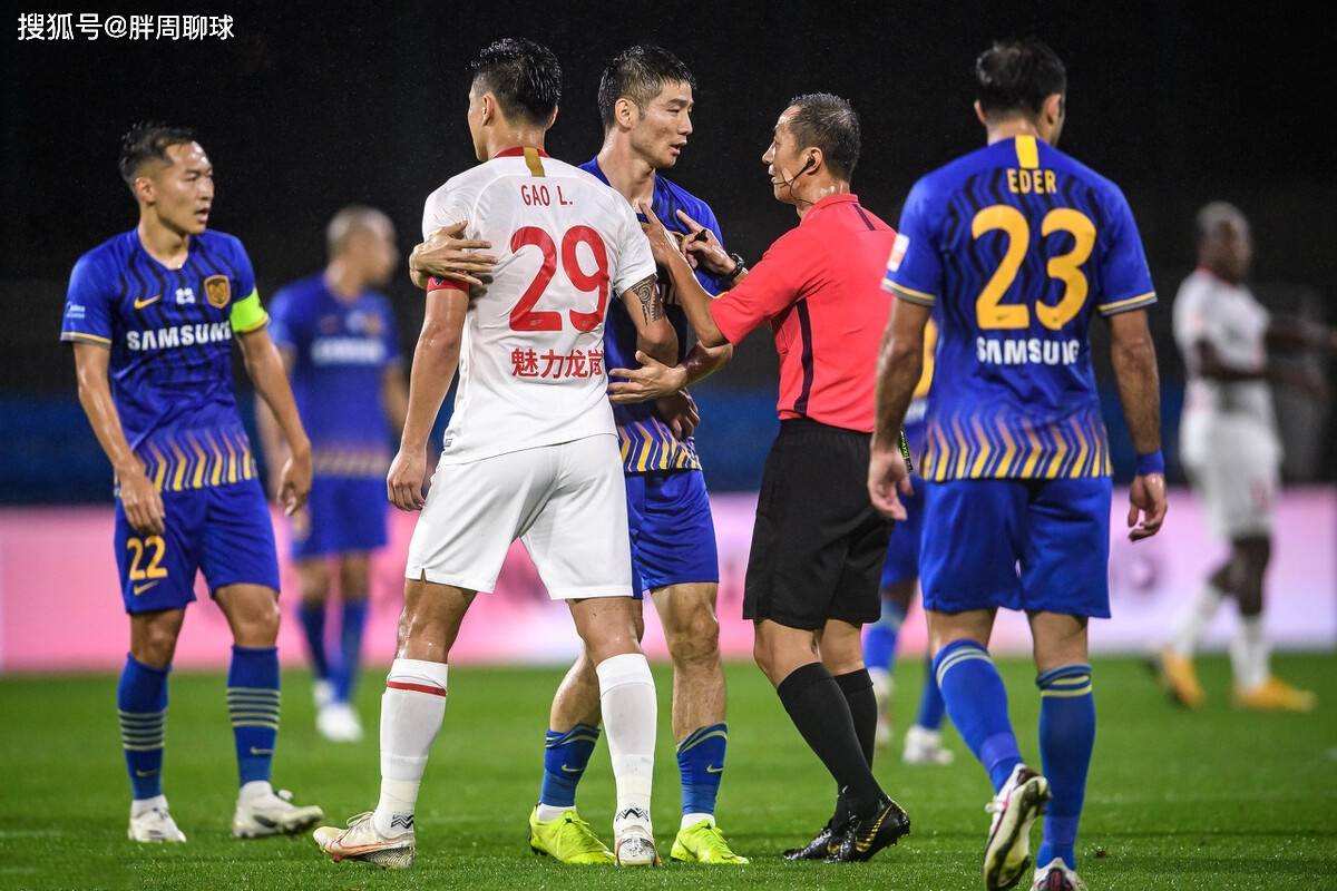 九游体育:老将郜林转型解说“语出惊人”，球迷：这解说比“比赛”还精彩！的简单介绍