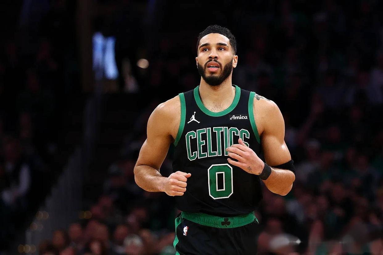 关于九游体育:凯尔特人队新赛季:格林能否提升球队的防守硬度?的信息 关于九游体育:凯尔特人队新赛季:格林能否提升球队的防守硬度?的信息