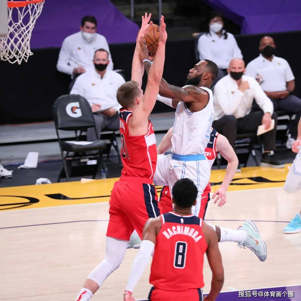 九游体育：交易分析：篮网队送出多名球员，换来选秀权的简单介绍