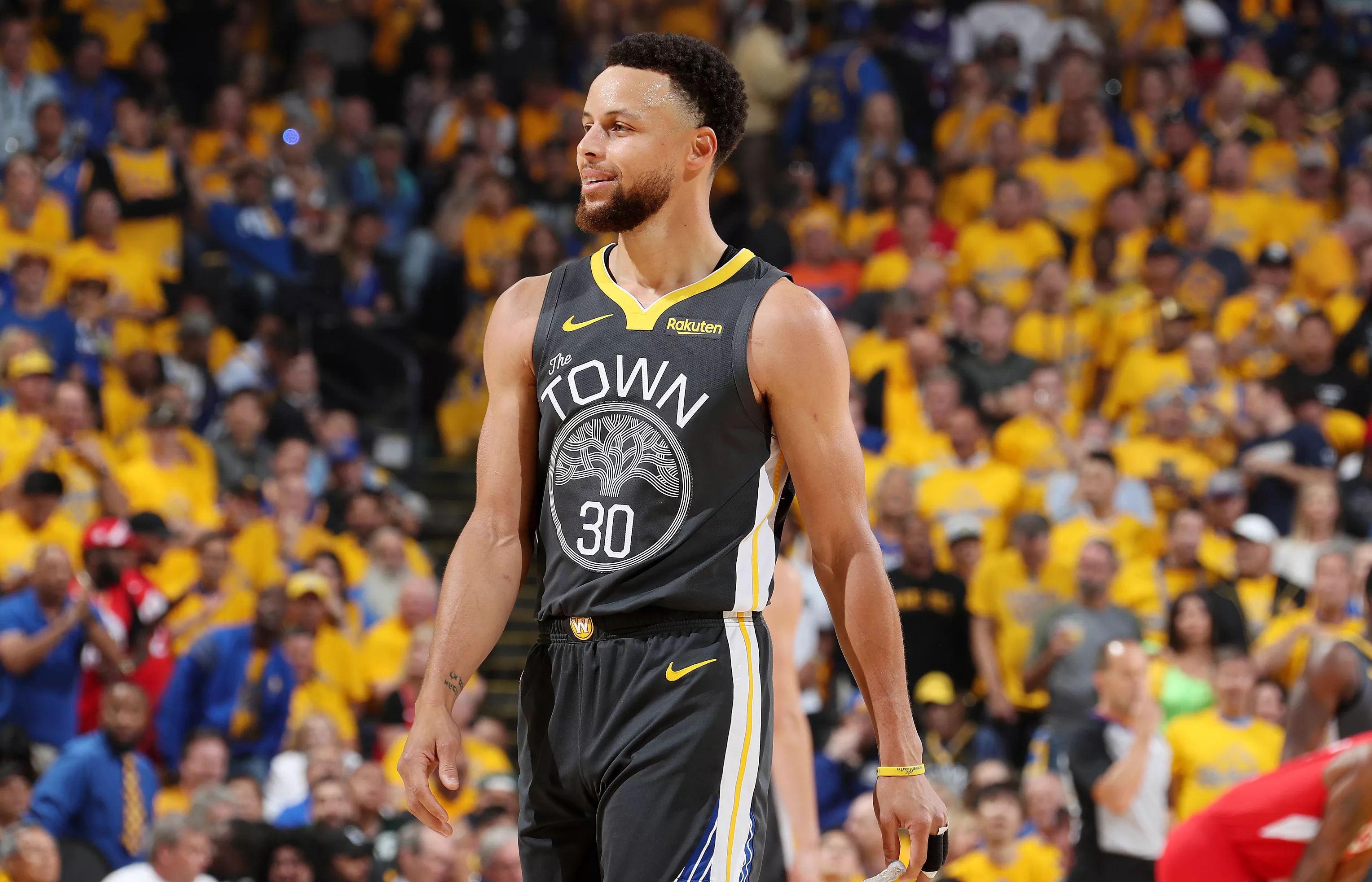 九游体育:湖人队新赛季:安德森能否在进攻端展现更多技巧,为球队提供更多得分选择?的简单介绍 九游体育:湖人队新赛季:安德森能否在进攻端展现更多技巧,为球队提供更多得分选择?的简单介绍