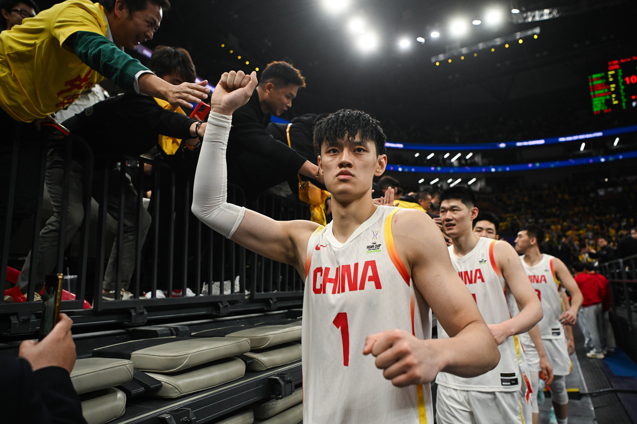 九游体育:中国男篮集训备战,新老交替引关注的简单介绍 九游体育:中国男篮集训备战,新老交替引关注的简单介绍