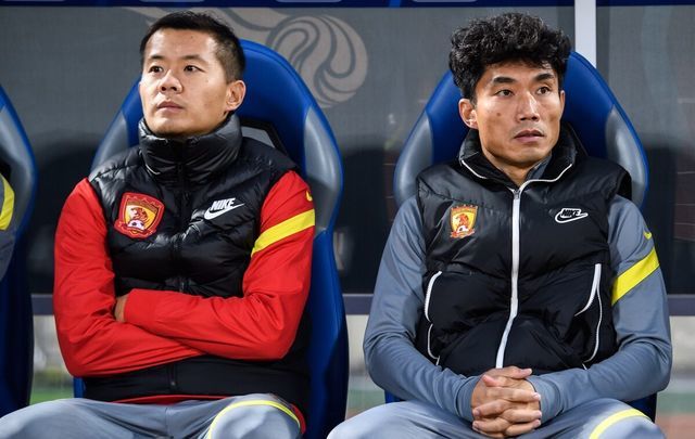 九游体育:广州恒大队“全华班”成“笑话”，球迷：没外援，啥也不是！的简单介绍