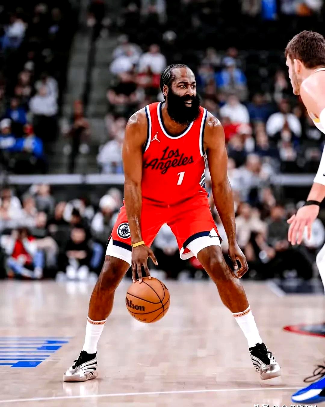 九游体育:雄鹿队字母哥的伤病恢复情况：能否重返巅峰，带领球队前进，再次冲击总冠军？的简单介绍