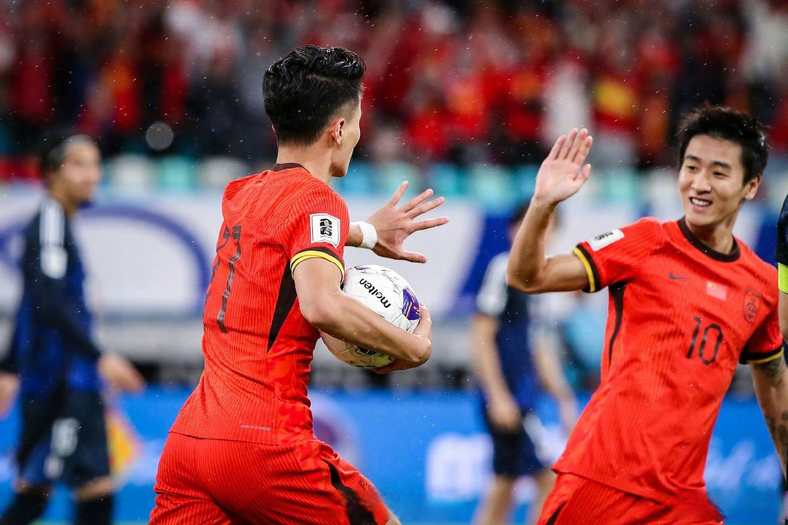 九游体育:新晋国脚林良铭:努力训练,争取在国家队占据一席之地 九游体育:新晋国脚林良铭:努力训练,争取在国家队占据一席之地