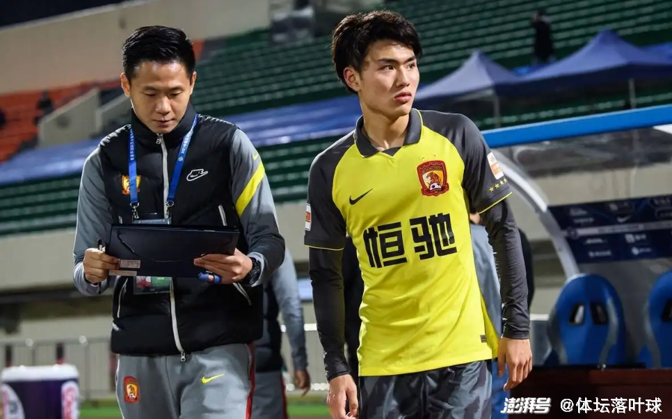 九游体育:中超升班马球队的生存策略与可持续发展模式